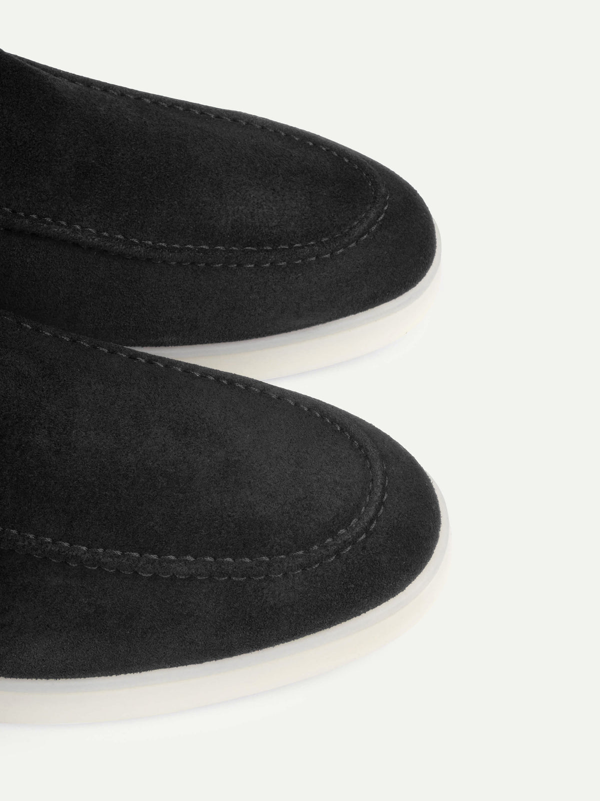 Belviso Chelsea Boots Black